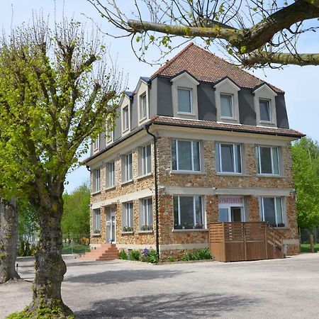 Country House Reem Pommeuse Exterior photo