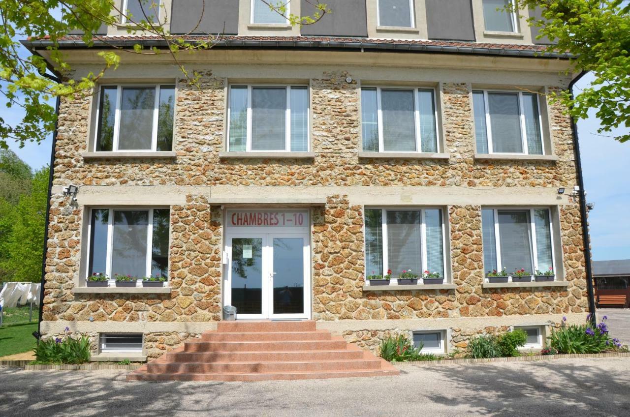 Country House Reem Pommeuse Exterior photo