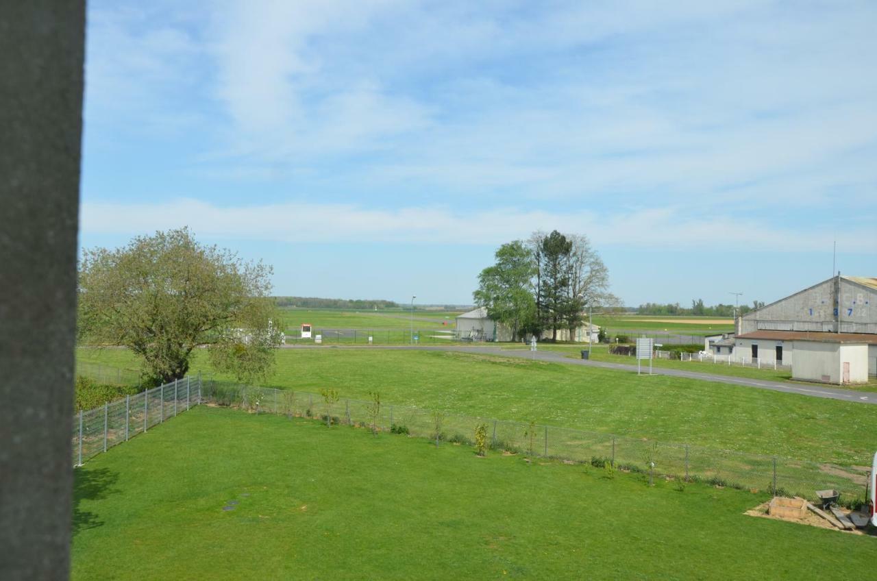 Country House Reem Pommeuse Exterior photo